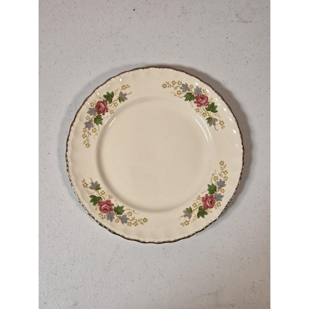 Vintage Grindley England Rose Bouquet Cream Petal Plate 8" 18K Gold Trim Floral